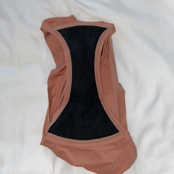 Knix Super Leakproof Boyshort - Picture 7 of 10